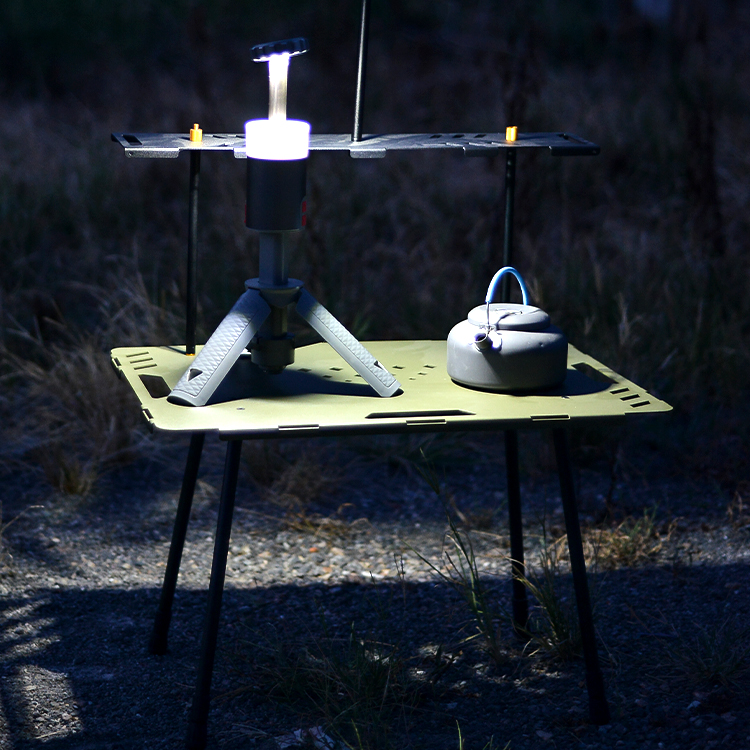 Portable LED Retractable Outdoor Lamp