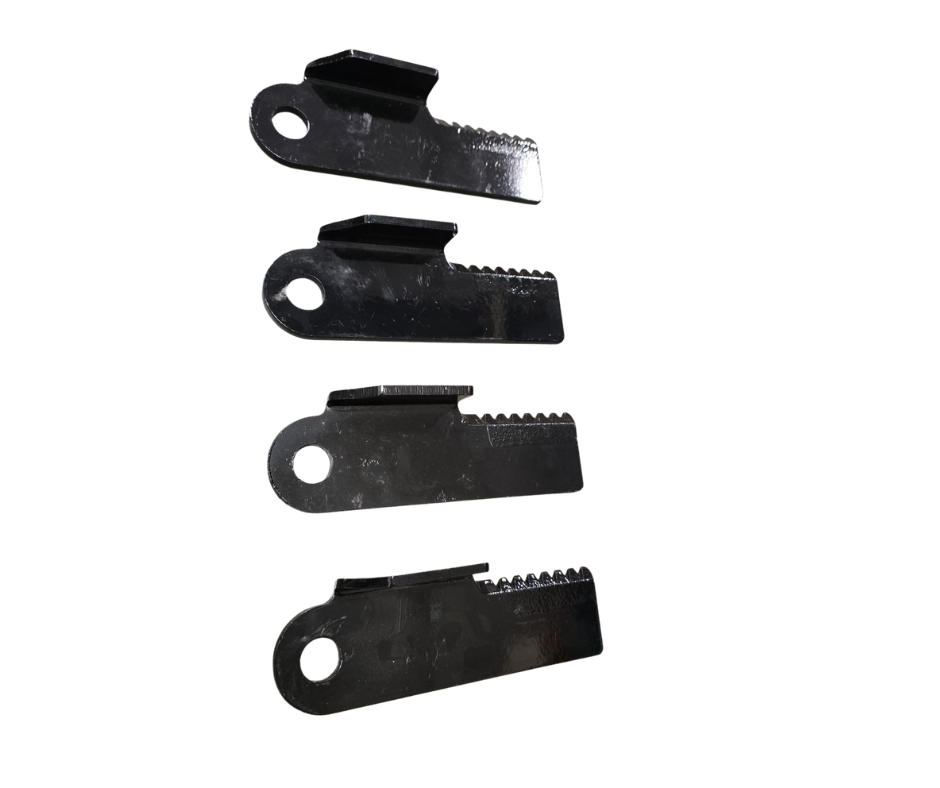 Serrated Winged Straw Chopper Blade Kit for John Deere Combines. Pack of 8.